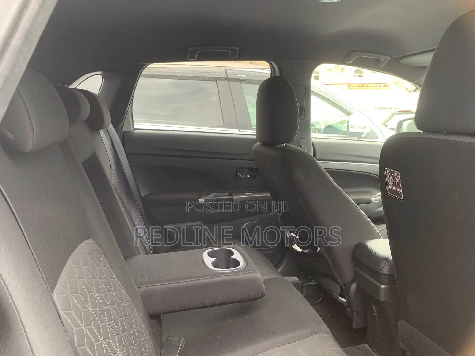 Mitsubishi RVR 2019 Pearl