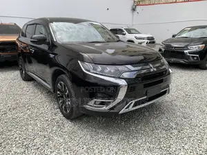 Mitsubishi Outlander PHEV 2018 Black