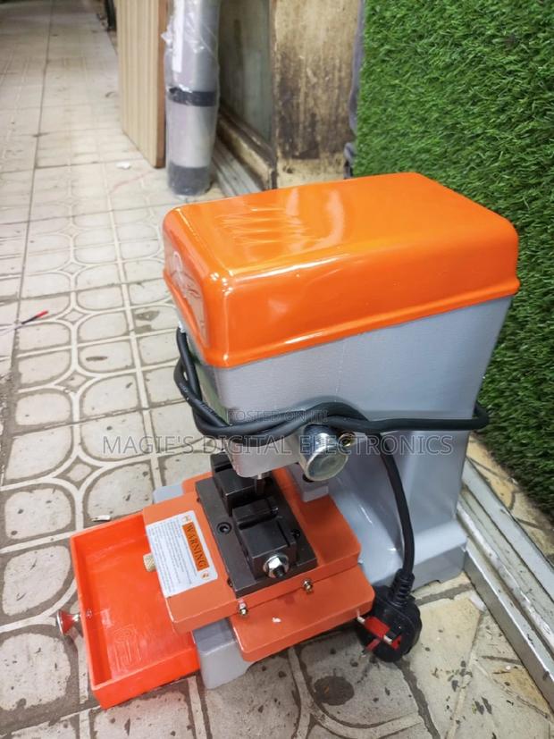 Most Appropriate Small Key Cutting Machine - main view