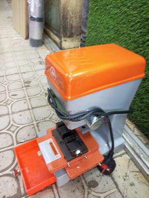Commercial Standard Small Key Cutting Machine - thumbnail 2