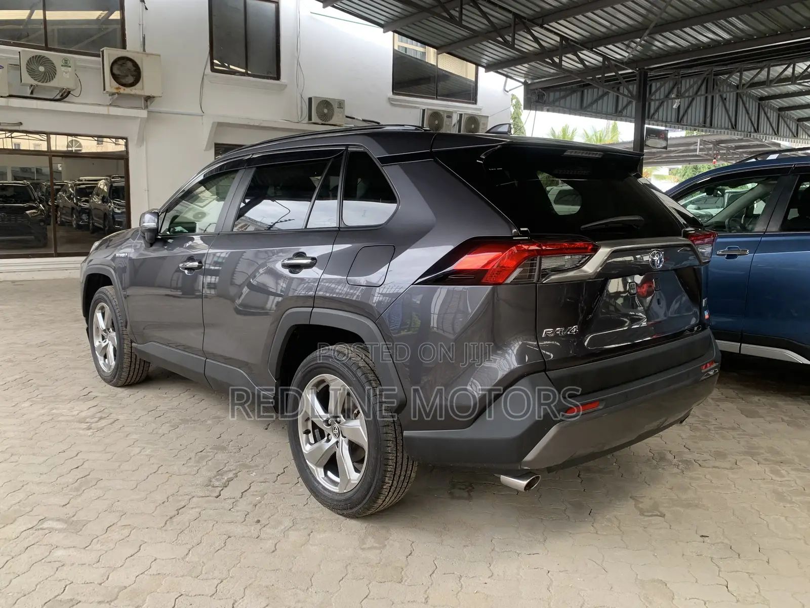 Toyota RAV4 Hybrid 2020 Gray