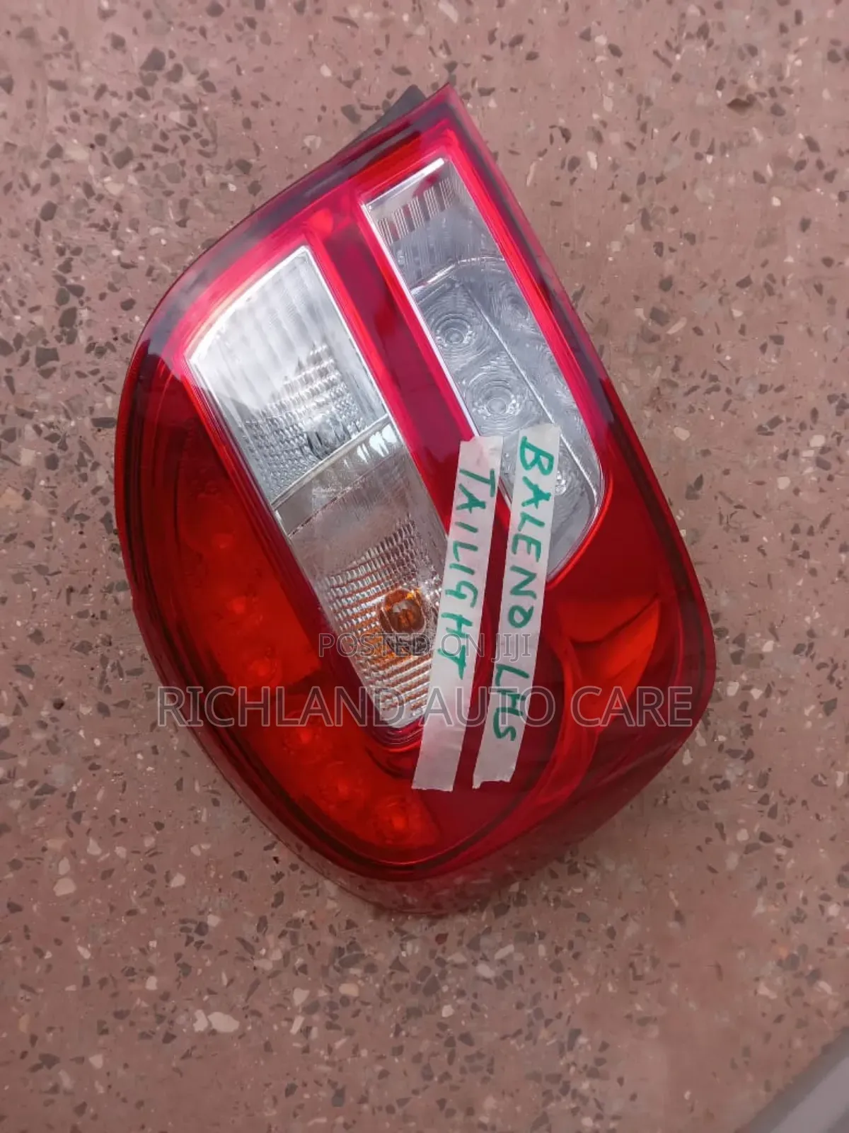 Taillight Suzuki Baleno Ma3ewb