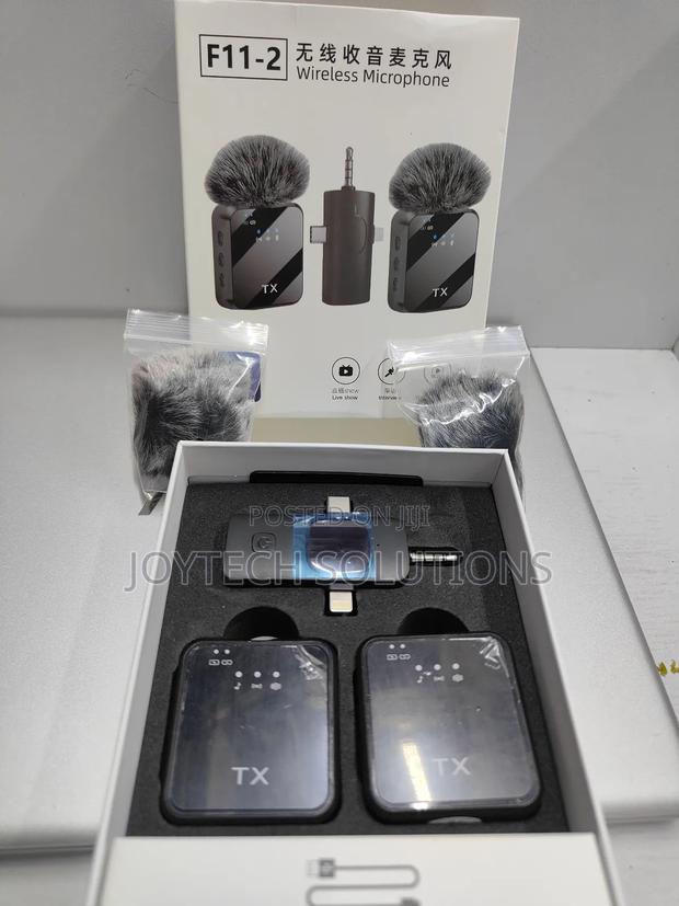 Lavalier F11-2 Wireless Microphone 3 in 1 Plug and Play.