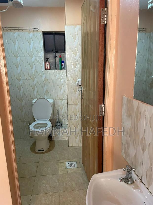 Cute One Bedroom Airbnb in Kamakis - thumbnail 8