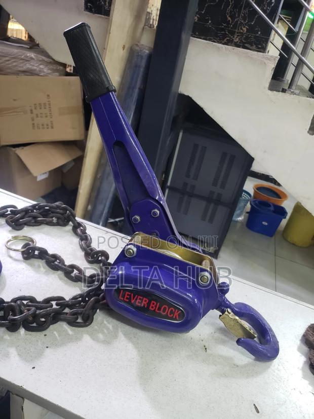 1.5-Ton Lever Chain Hoist – Compact Portable Hand Winch