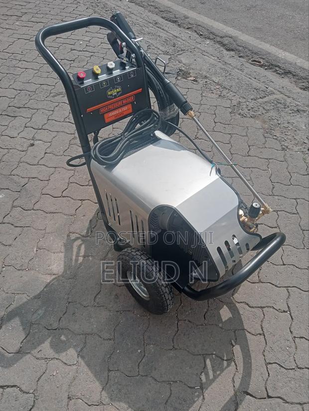 Heavy Duty Hisaki Pressure Washer - main view