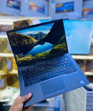 Laptop Dell Latitude 7300 8GB Intel Core i5 SSD 256GB