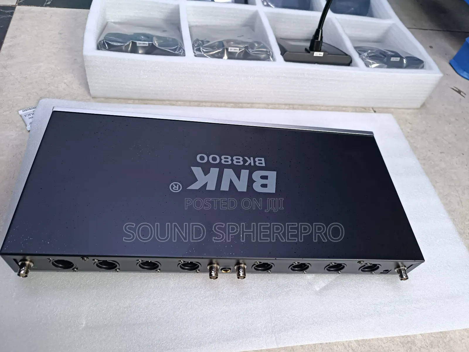 Bnk Bk8800  8in1 Gooseneck Wireless Microphone