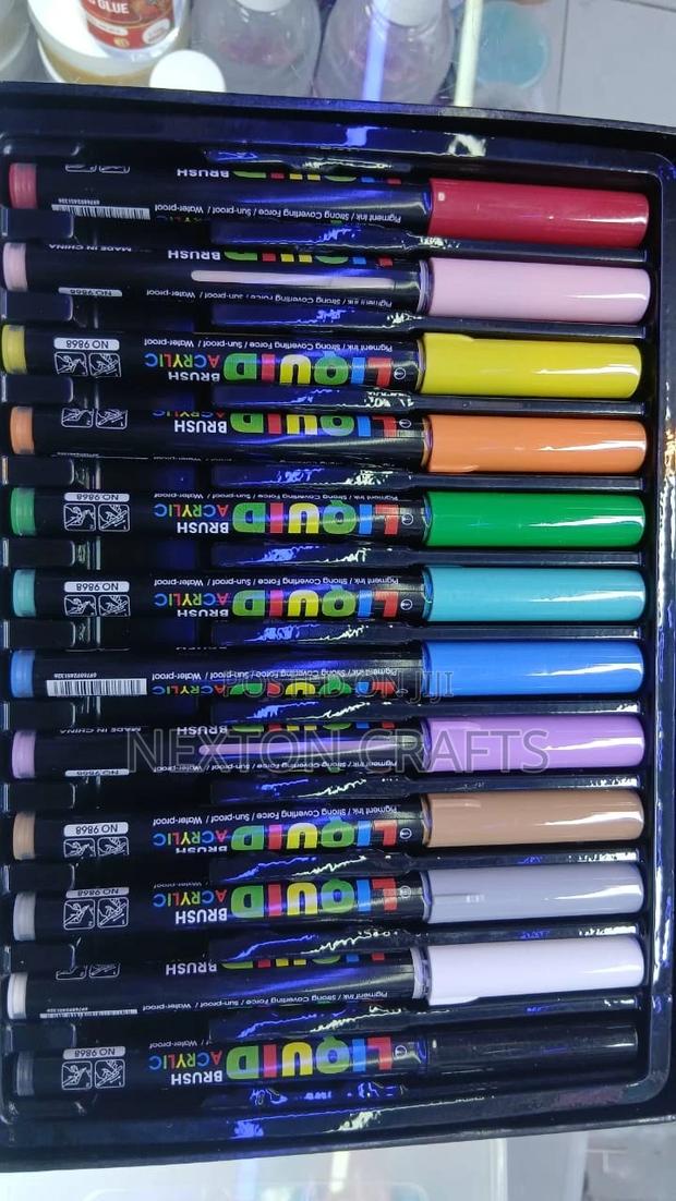 Acrylic Paint Pen Set - 12 Vibrant Colors - thumbnail 3