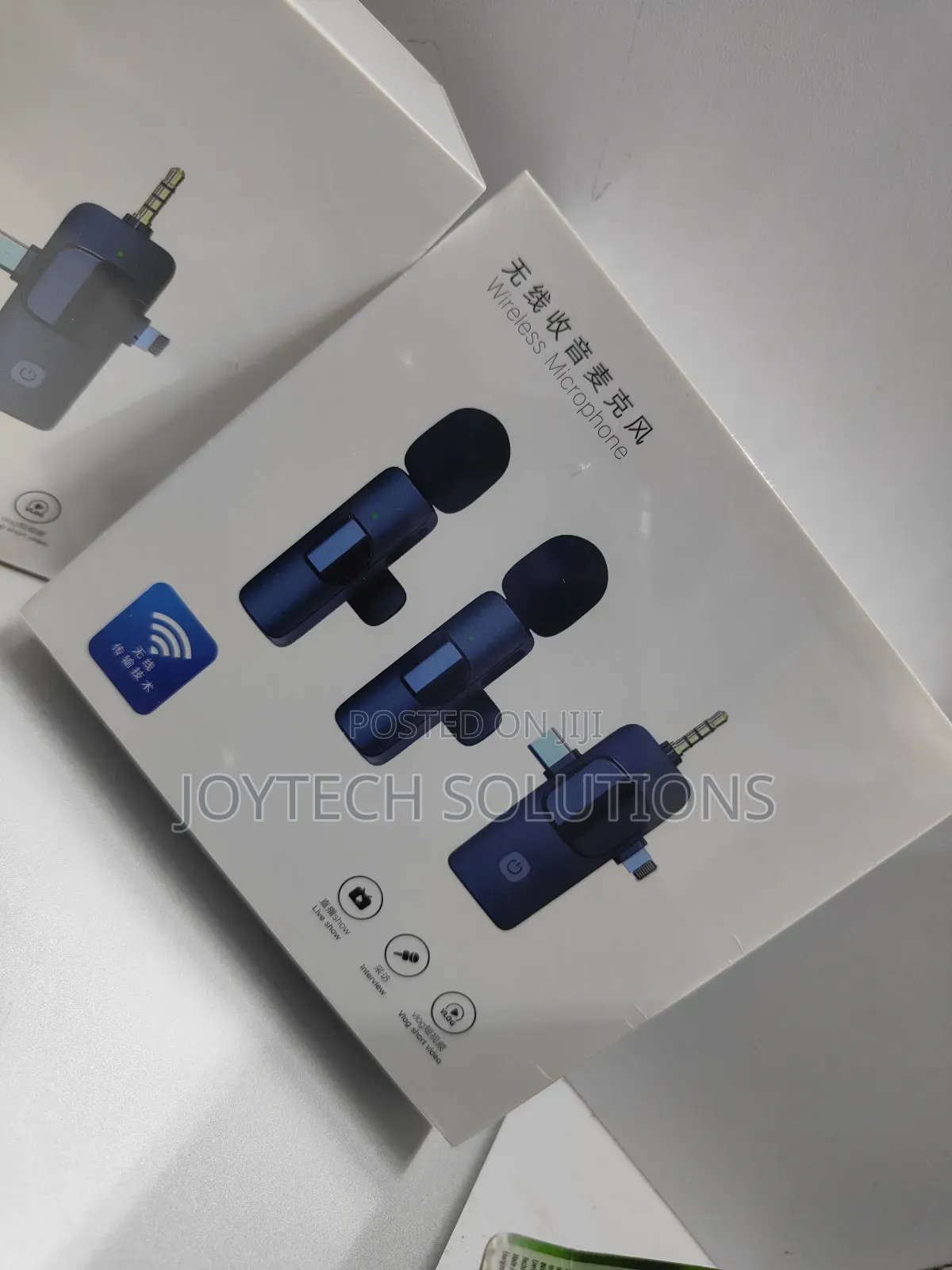 3 In1 Smartphone Wireless Lapel Microphone