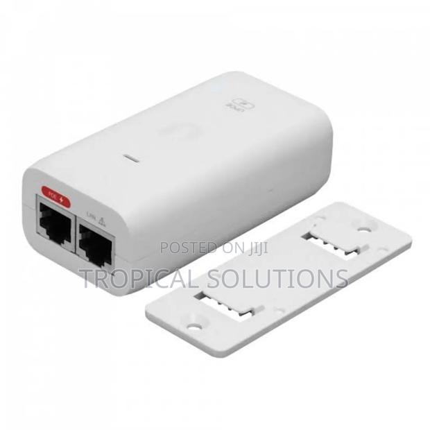 Ubiquiti Networks Poe-24-24w-G-Wh Poe Injector
