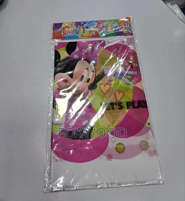 Party Table Cover Cartoon Themed - thumbnail 3