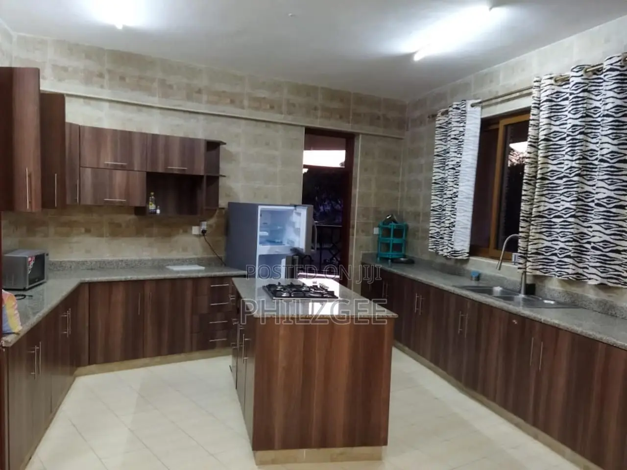 Furnished 3bdrm Apartment in Assia Apartments, Nyali Mkomani for rent