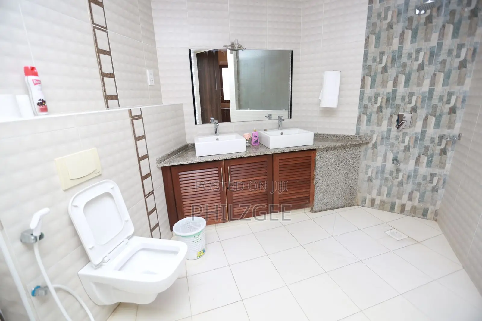 Furnished 3bdrm Apartment in Assia Apartments, Nyali Mkomani for rent