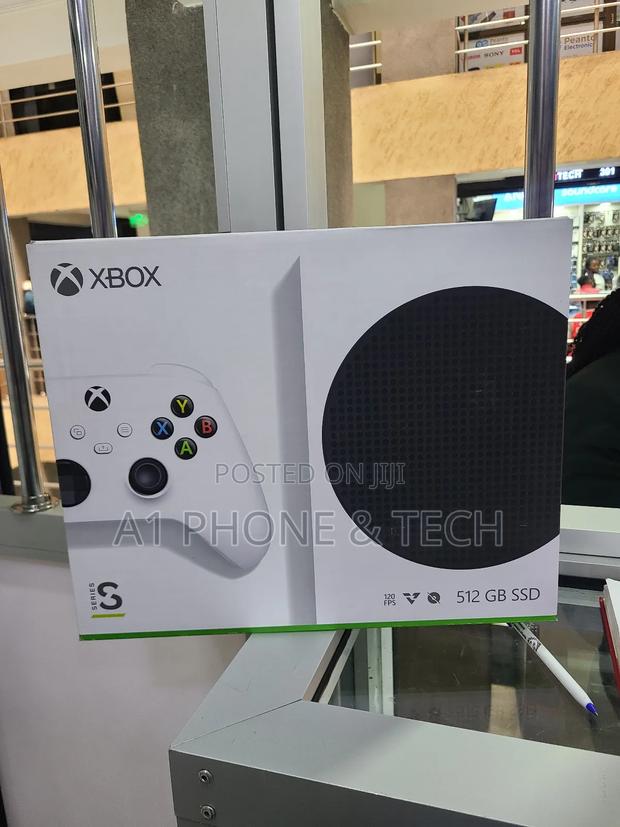 Microsoft Xbox Series S - main view