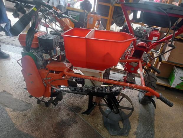 Seed Planter/Petrol Seed Planter