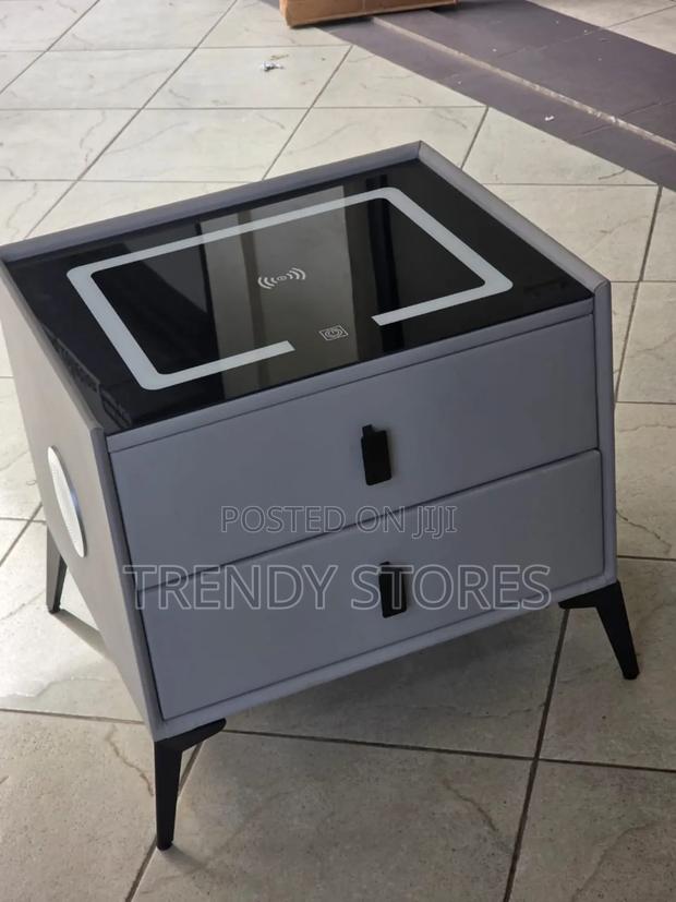 Side Table - main view