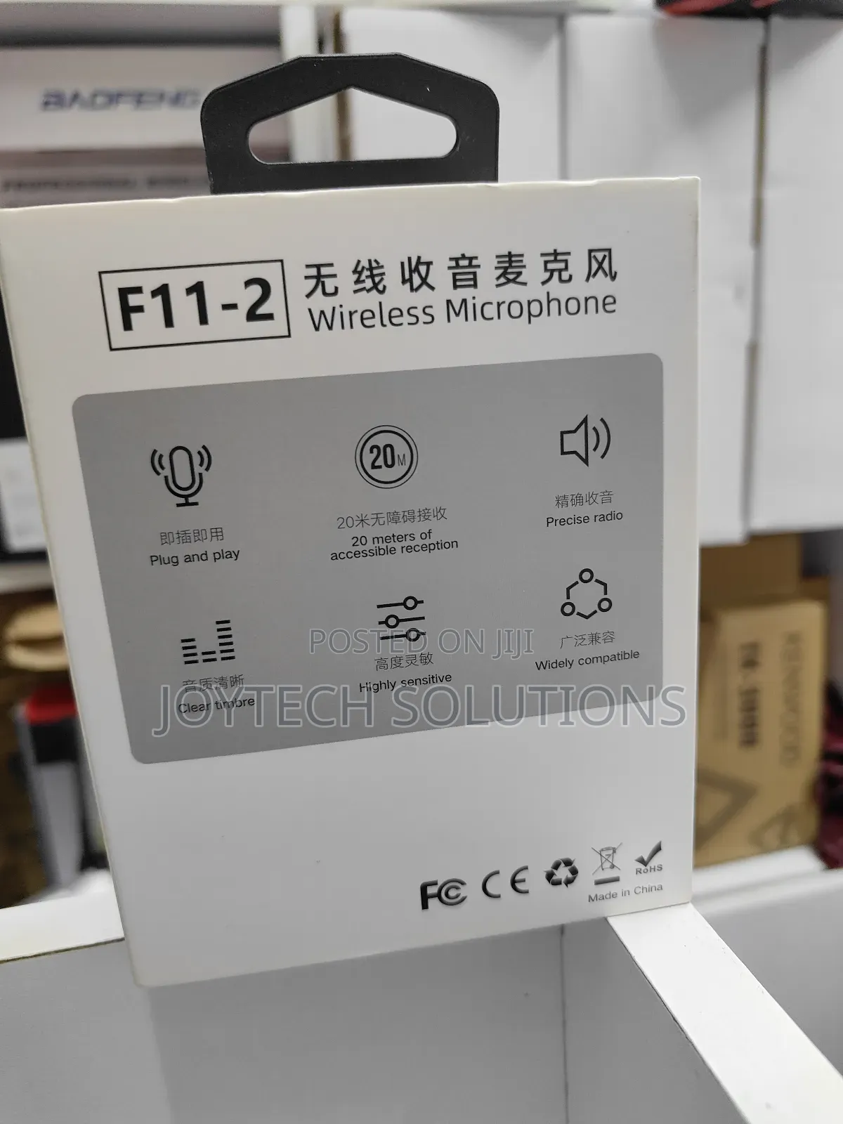 Live Streaming F11-2 Smartphone Wireless Mic.