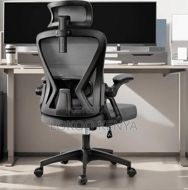 Office Chair: Ergonomic Backrest Office Chair