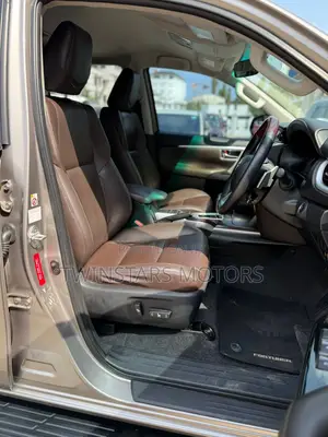 Toyota Fortuner 2.8 D AWD 2018 Gray