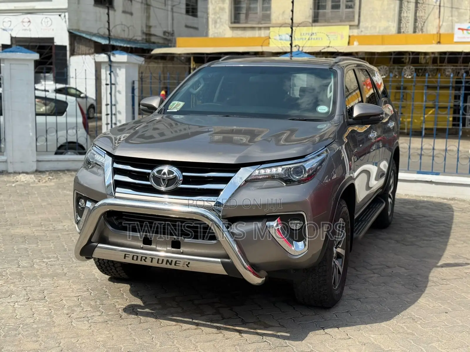 Toyota Fortuner 2.8 D AWD 2018 Gray