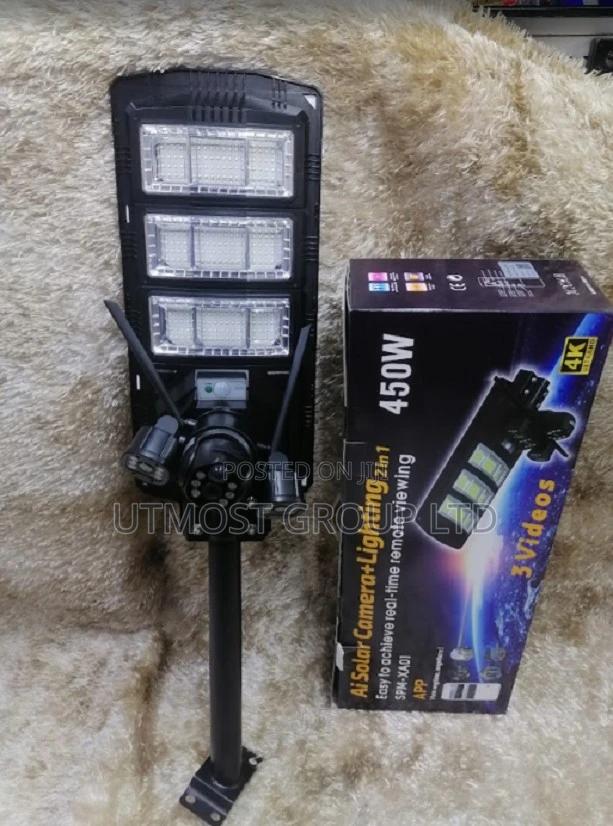 Ai 450 Watts Automatic Solar Street Light With 4g Camera - main view