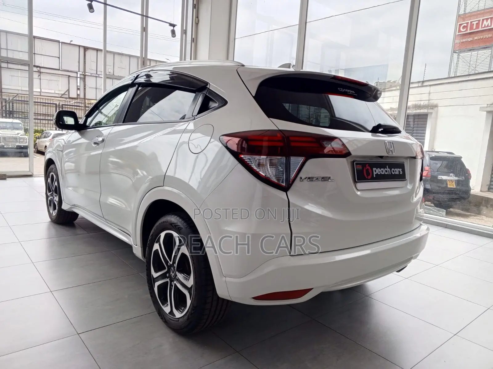 Honda Vezel 1.5 Hybrid 2WD 2016 White