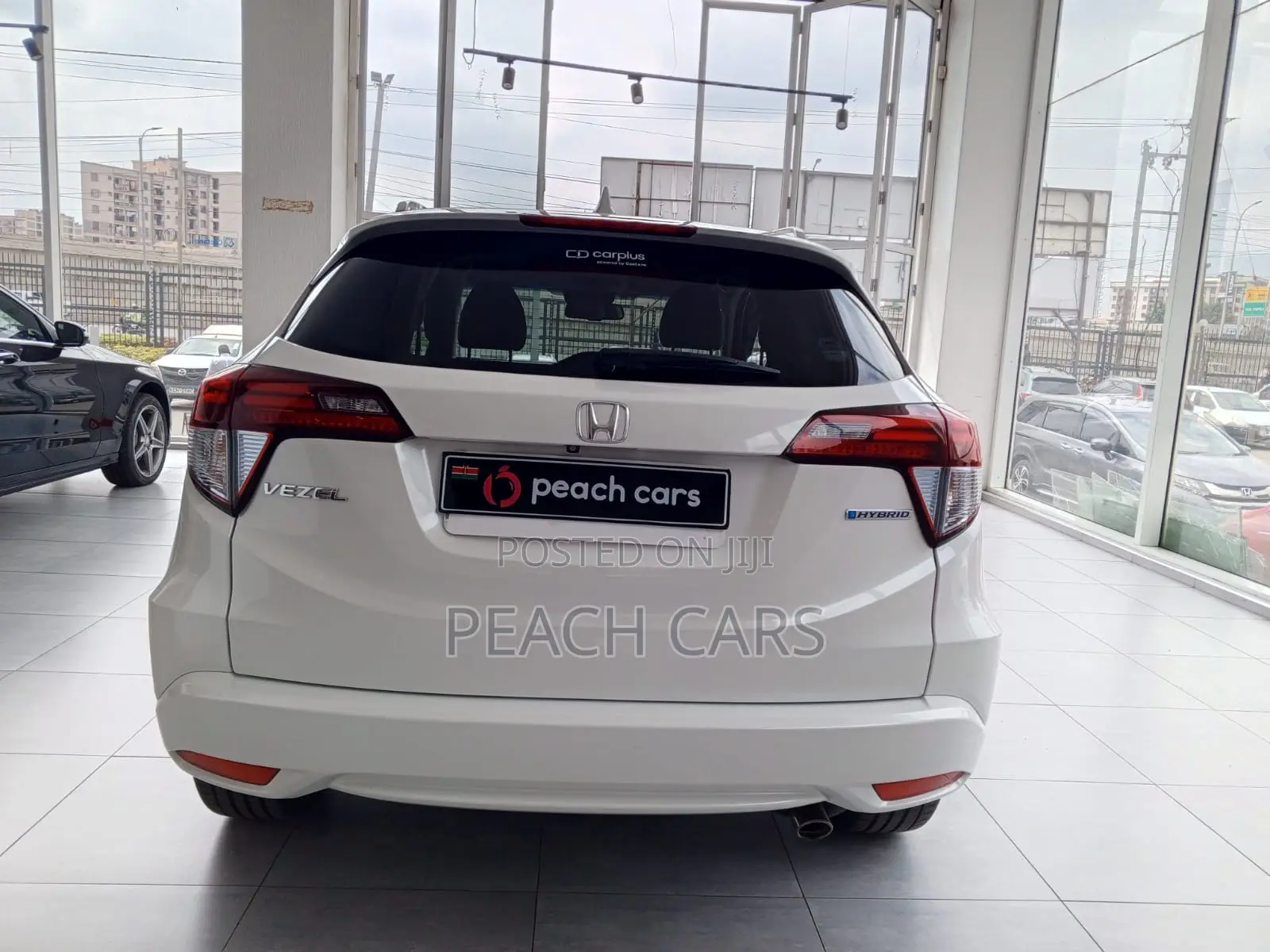 Honda Vezel 1.5 Hybrid 2WD 2016 White