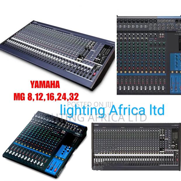 24 Channels Yamaha Plain Proffesional Mixer - main view