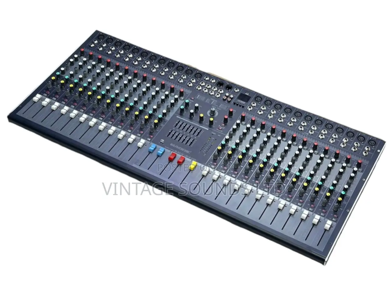 Soundcraft SMX 2400 24-Channel, Professional Mixer