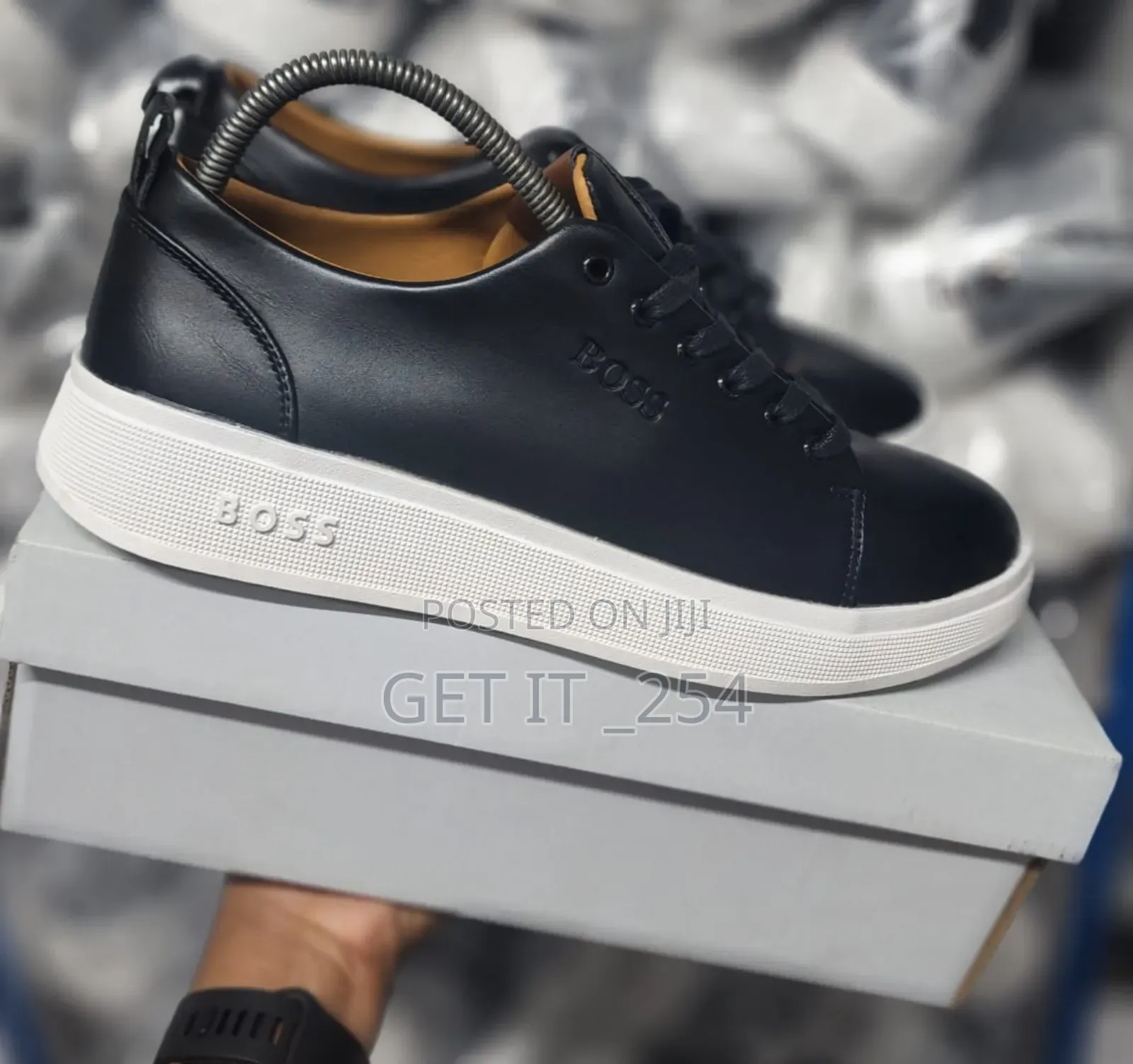 Boss Casuals 
Sizes 40-45