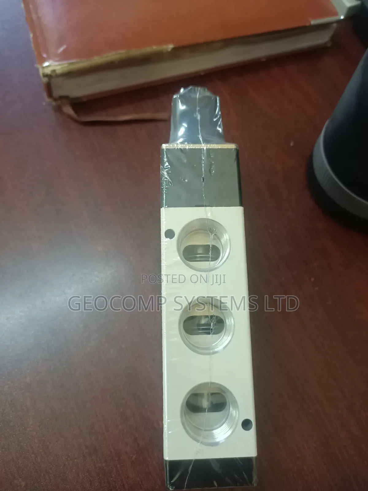 Solenoid Valve 4v410-15