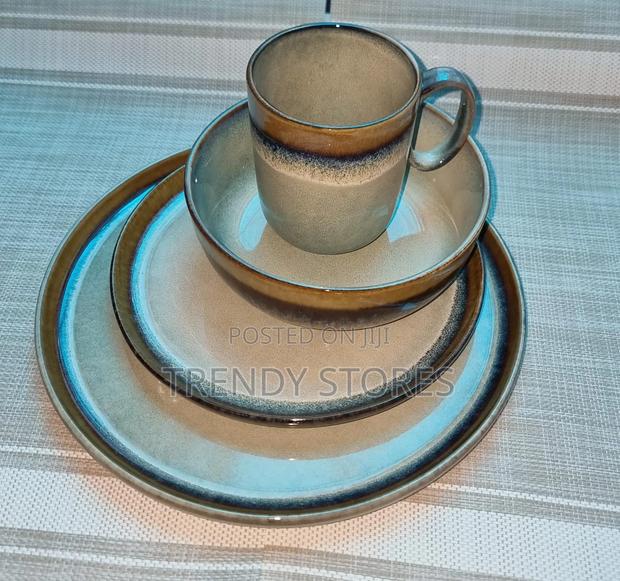 Dinner Set - main view