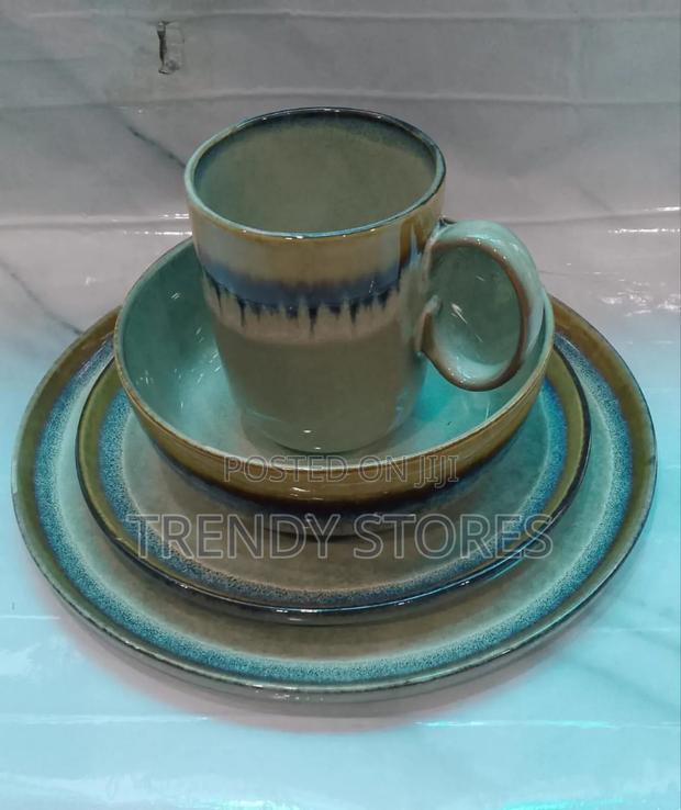 Dinner Set - main view