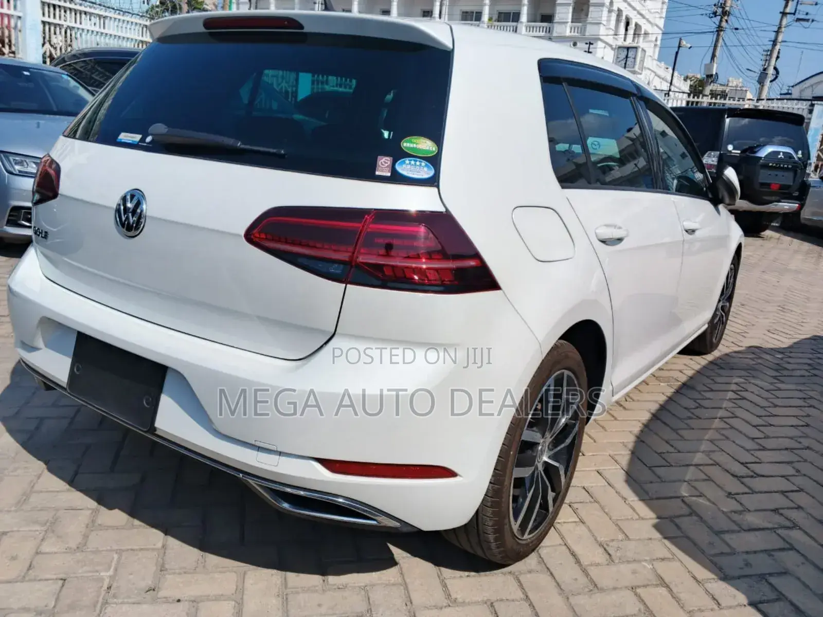 Volkswagen Golf 2018 White