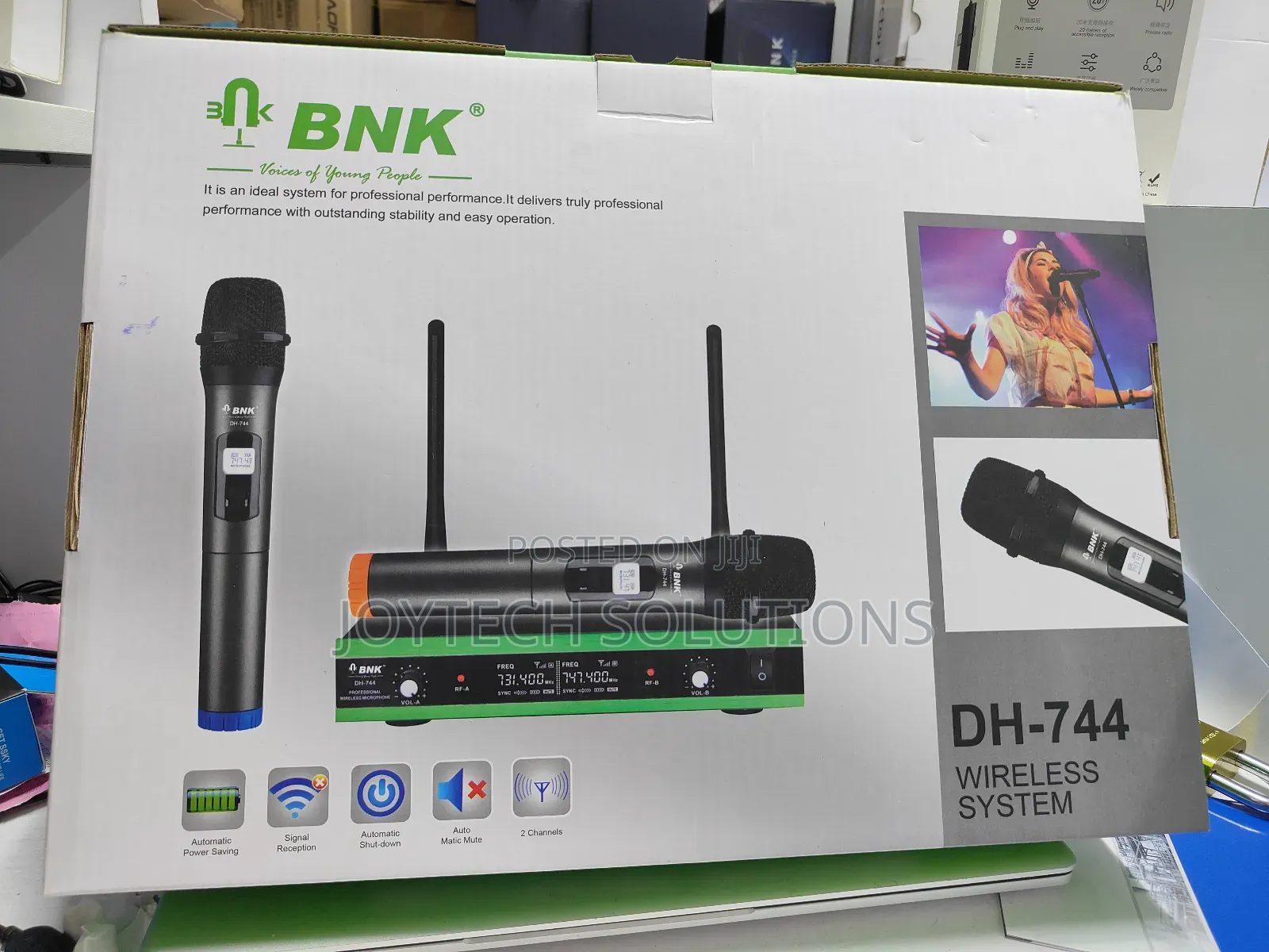 BNK Original Dh -744 Wireless Mics.