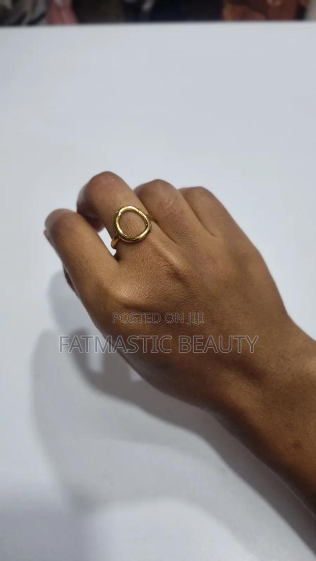 Minimal No Fading Ring - thumbnail 2
