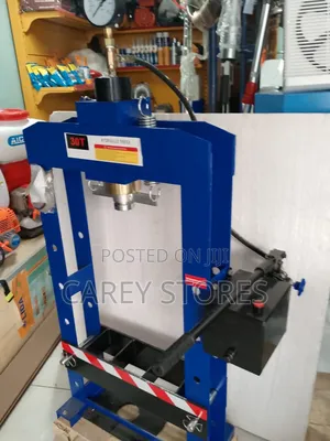 Hydraulic Press 30t