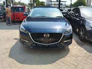 Mazda Axela 2018 Blue