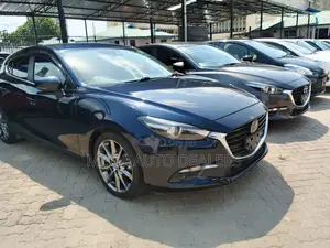 Mazda Axela 2018 Blue