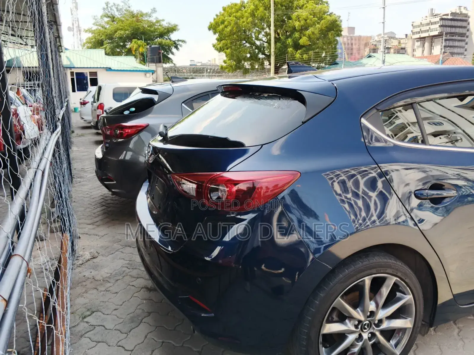 Mazda Axela 2018 Blue