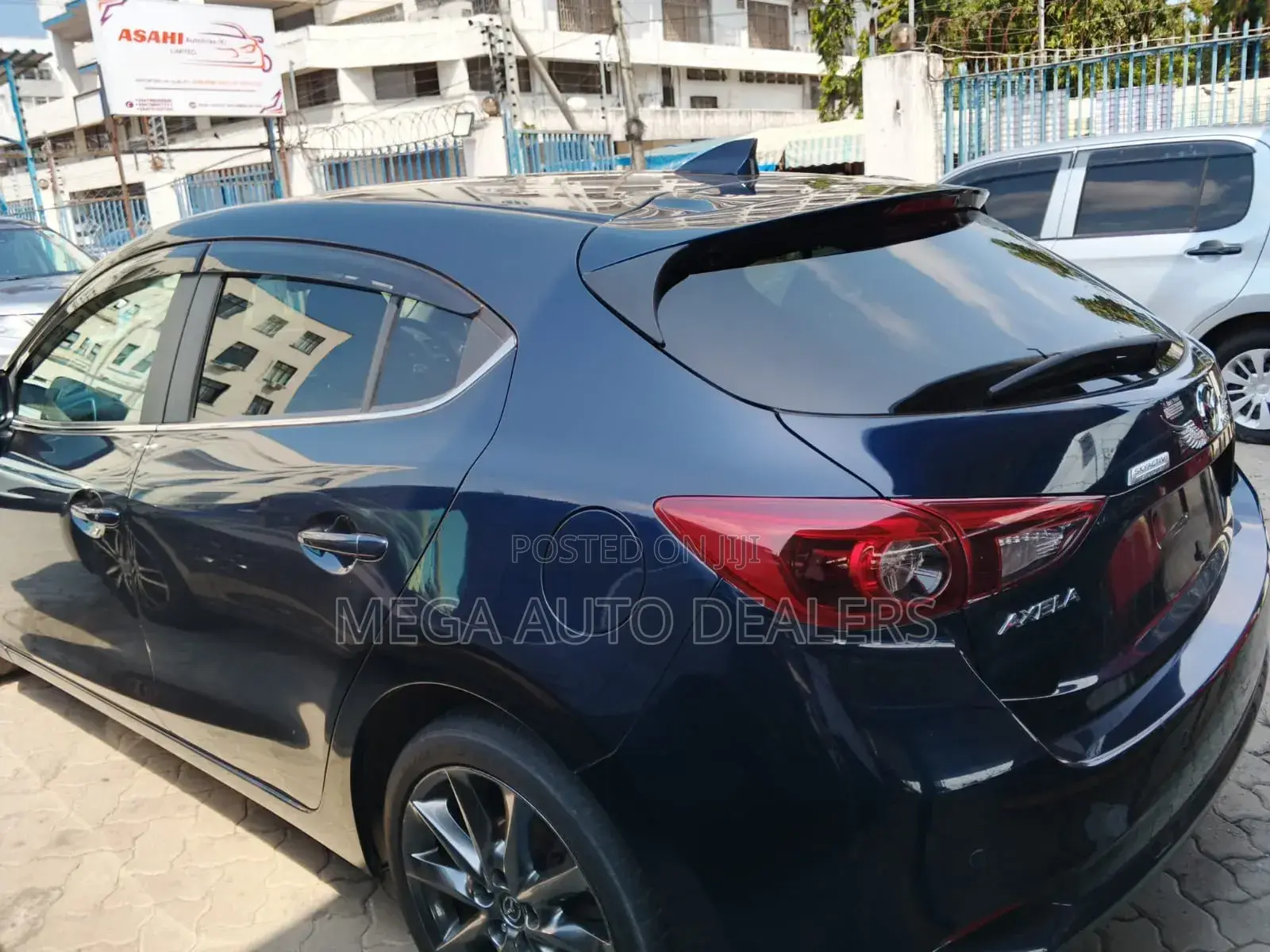 Mazda Axela 2018 Blue