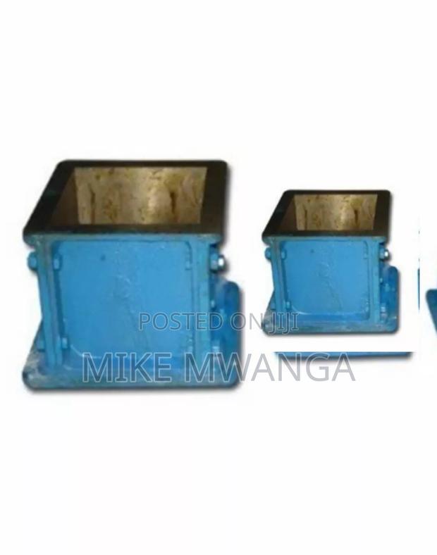 Accurate Concrete Testing Cubes/Moulds - main view