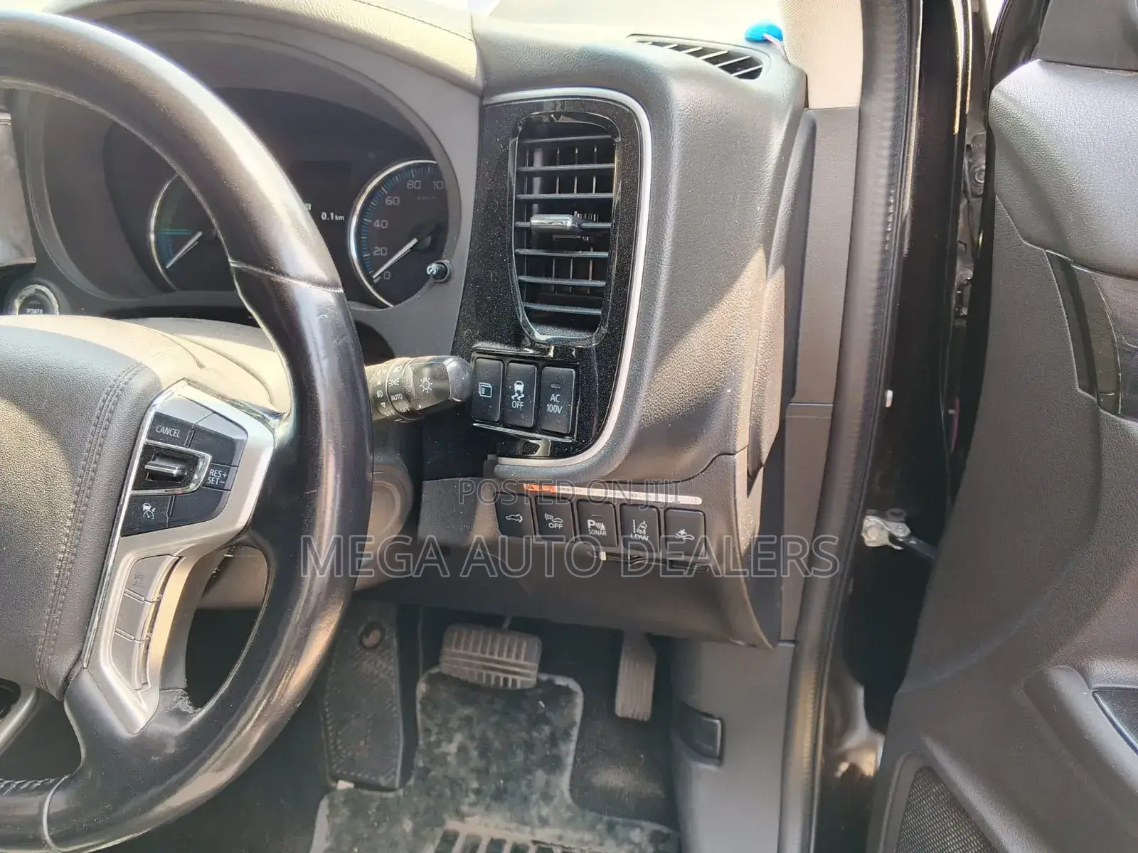 Mitsubishi Outlander 2016 Black