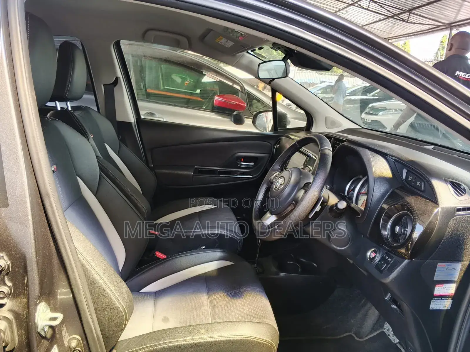 Toyota Vitz 2018 Black