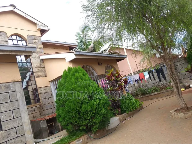 Furnished 5bdrm Mansion in River, Kimbo for sale