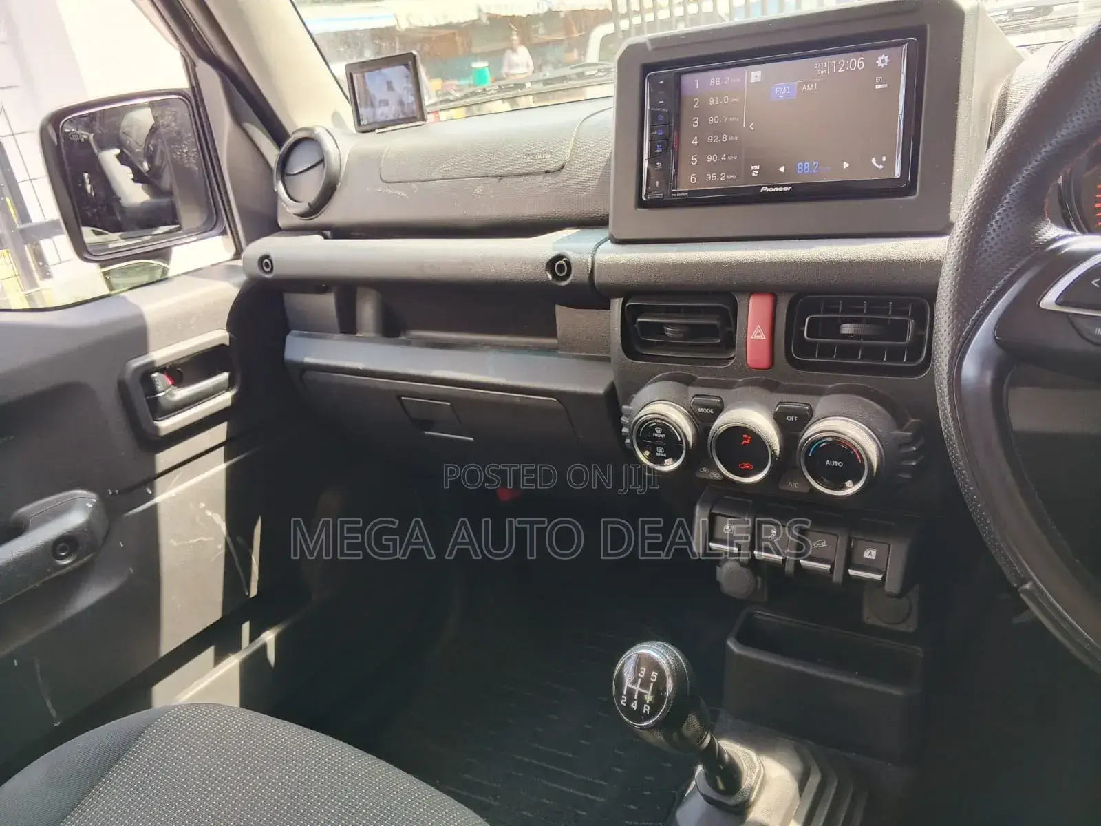 Suzuki Jimny 2019 Green