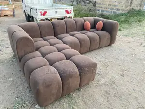 6 Seater Sectional Bubble L Seat