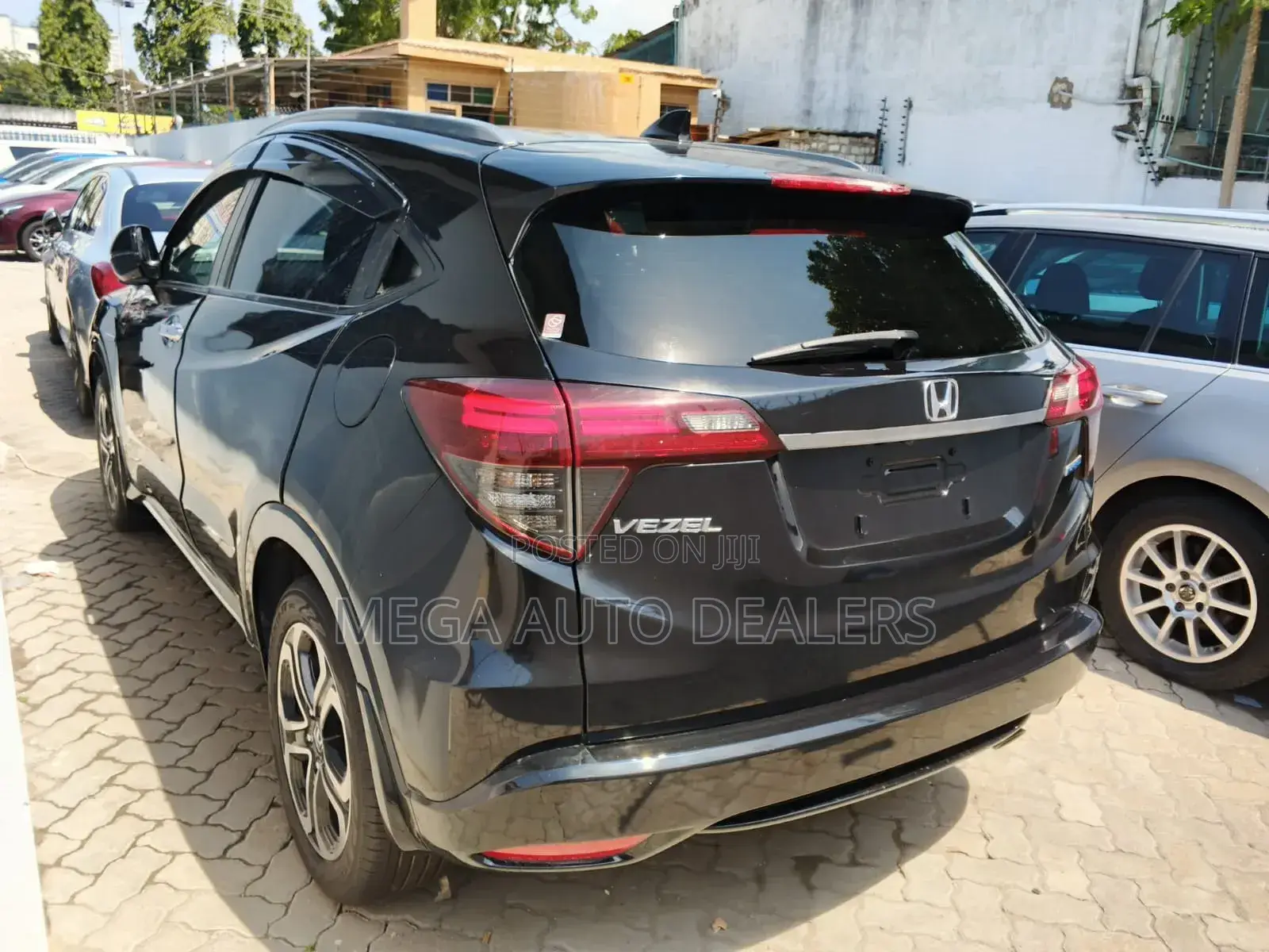 Honda Vezel 2018 Black