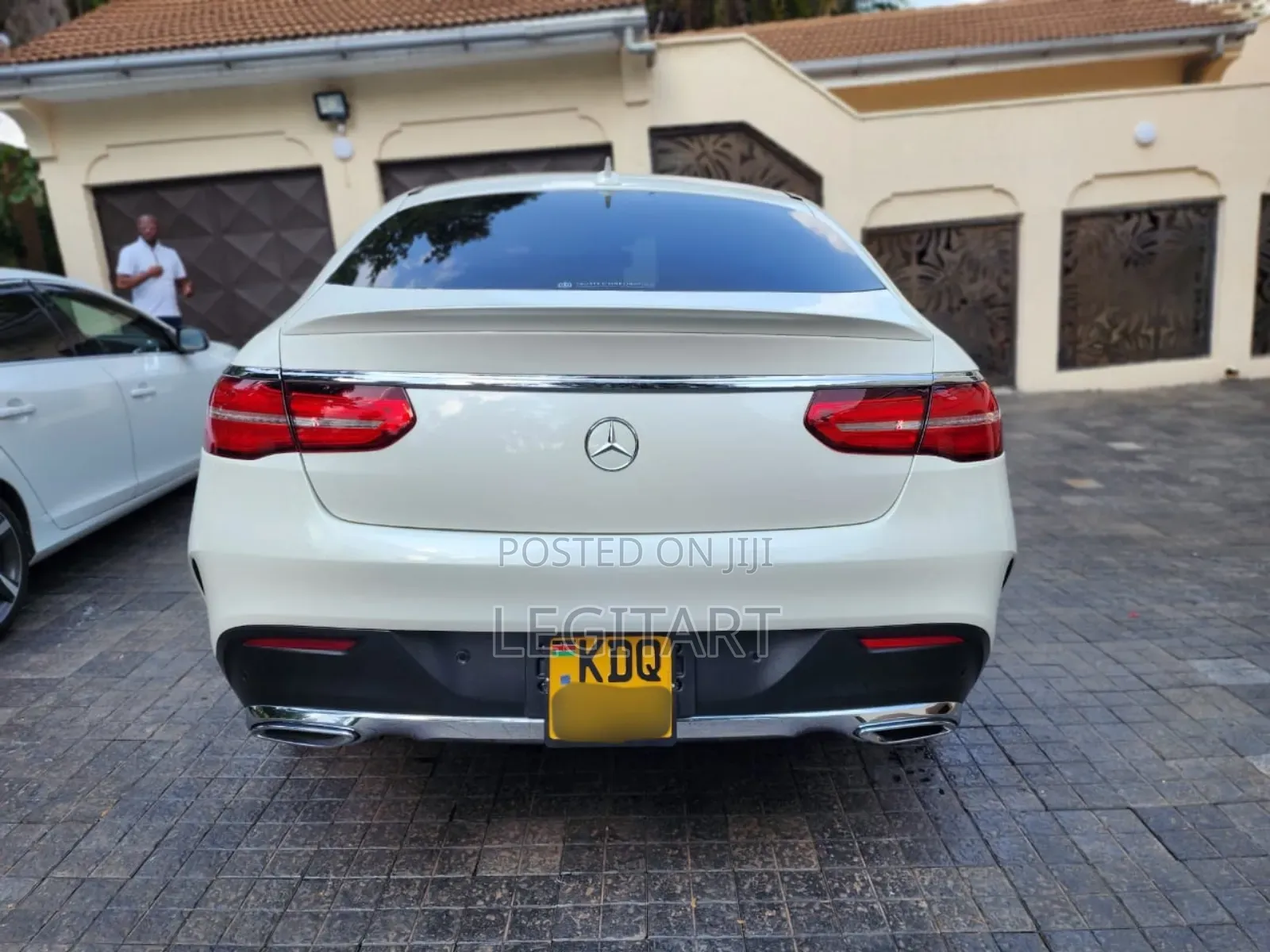 Mercedes-Benz GLE-Class GLE 350d 4MATIC 2017 Pearl